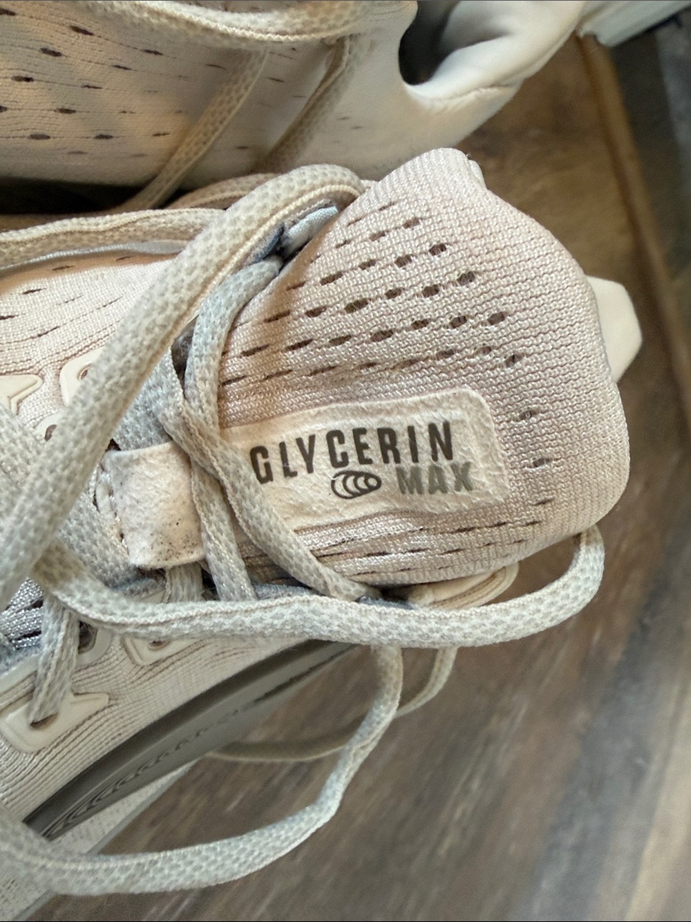 Brooks Women's Glycerin Max Sneakers - Picture 4 of 8